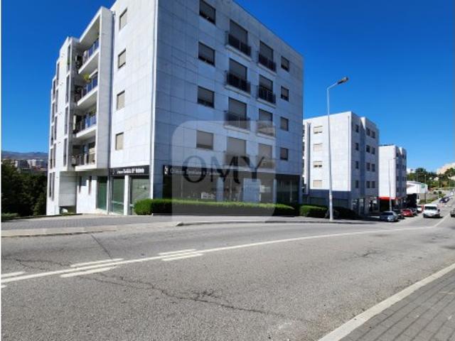 T3 em Ótimo Estado na Av. João Paulo II em Vila Real