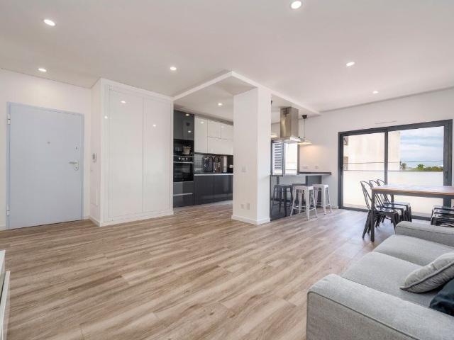 T3 Em São Brás De Alportel | T0 No Sótão | 2 Varandas | Elev. 100m² São Brás De Alportel