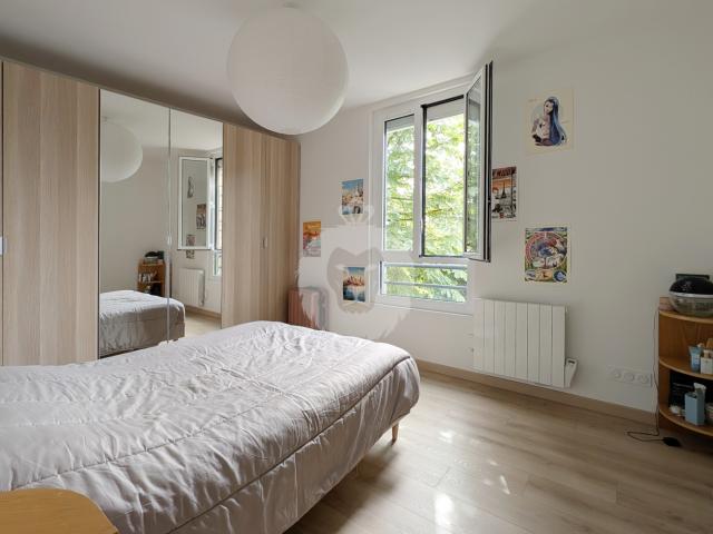 T3 EN DUPLEX DERNIER ETAGE AUX MURIERS