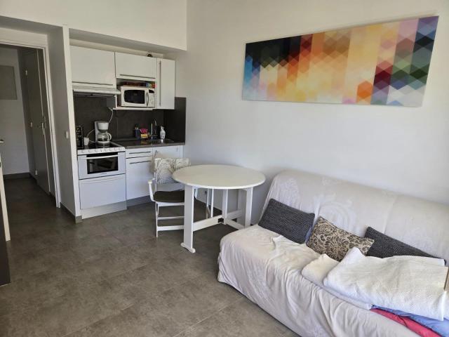 T3 En Duplex Avec 2 Terrasses 39m² Le Lavandou