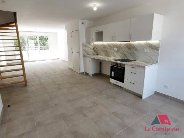 T3 en duplex Istres résidence neuve terrasse