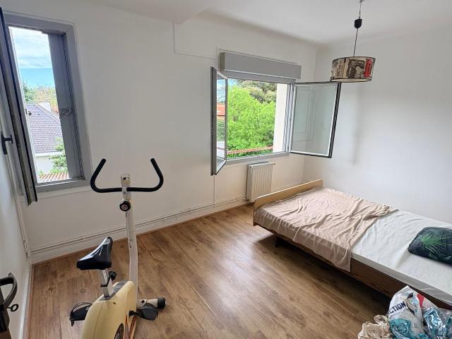 T3 entièrement rénové avec balcon, garage et cave Francheville 69340
