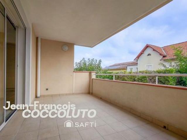 T3 impeccable avec balcon et parking