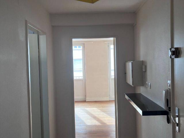 T3 HYPERCENTRE STRASBOURG rue de la division Leclerc 73.36m