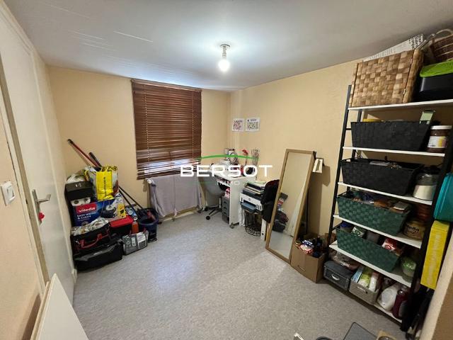 T3 ï¿½ louer PROCHE CENTRE VILLE