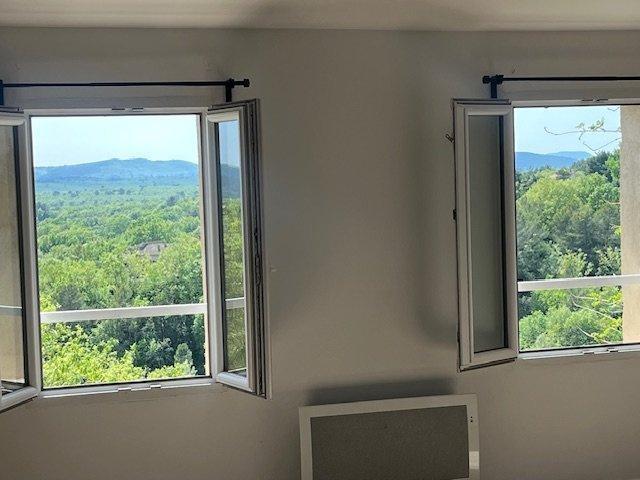 T3 La Verdière 83560