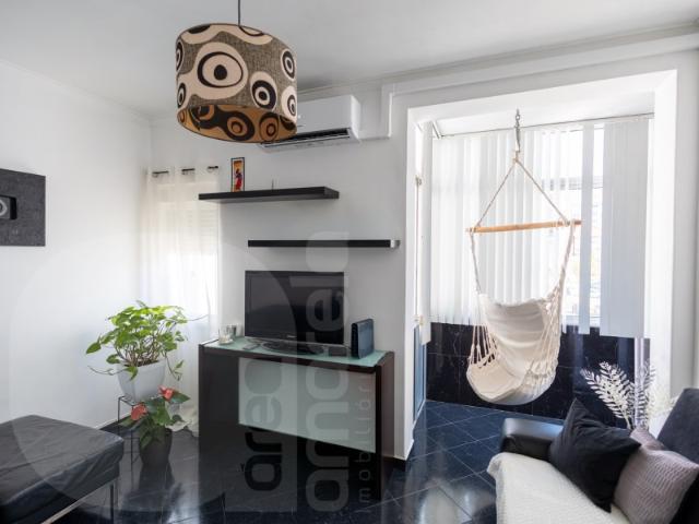 Apartamento T3 Luminoso com 90m2 | Amora