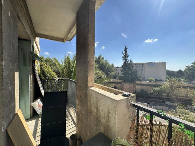T3 lumineux avec balcons à Aix en Provence