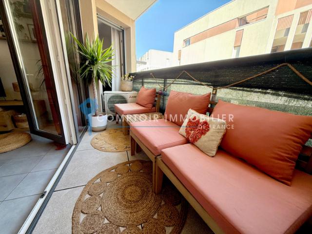 T3 lumineux avec terrasse + box Emplacement idéal Sabines
