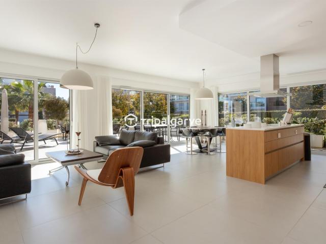 T3 Luxo Albufeira | Terraço 100m² Único | Piscina Aquecida 126m² Albufeira e Olhos de Água