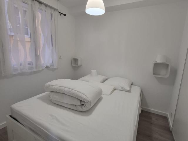 T3 MEUBLÉ 54 M2 AVEC TERRASSE DE 20 M2 EUROMÉDITERRANÉE