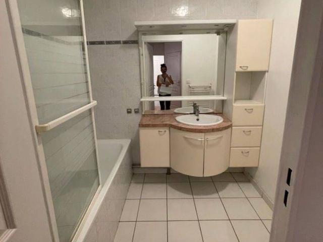 T3 meublé 72 m² – Balcon – Box fermé – Parc de la Tête d'Or à 3 min
