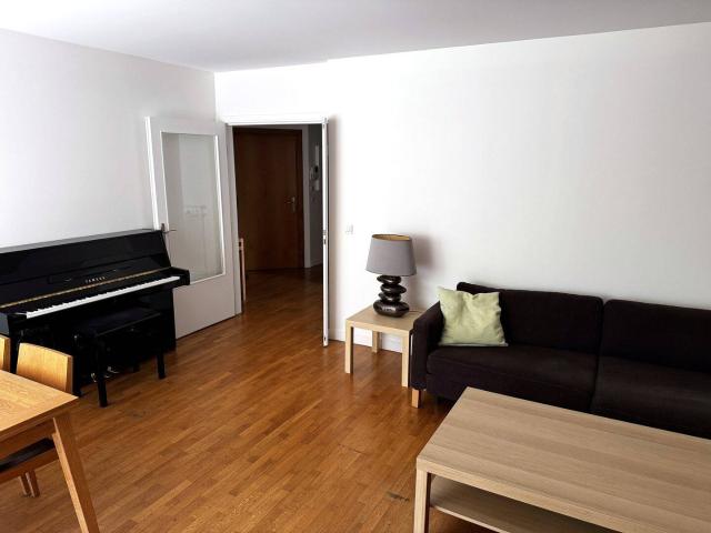 T3 meublé 76 m² Terrasse sud Parking recharge VE Asnières Mairie