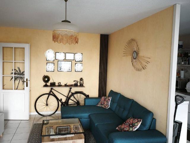 T3 meublé avec terrasse / charges comprises