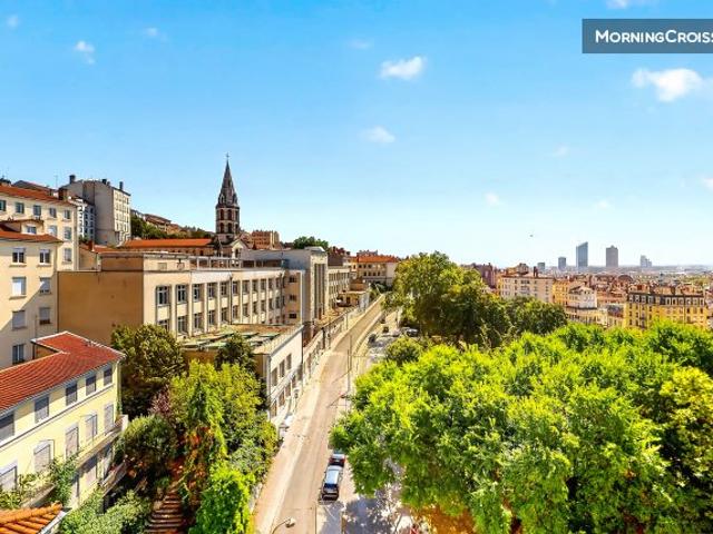 T3 meublé avec vue et climatisation