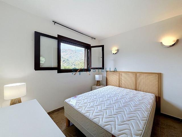 T3 meublé de 40 m² en bas de villa Plaine de Peri
