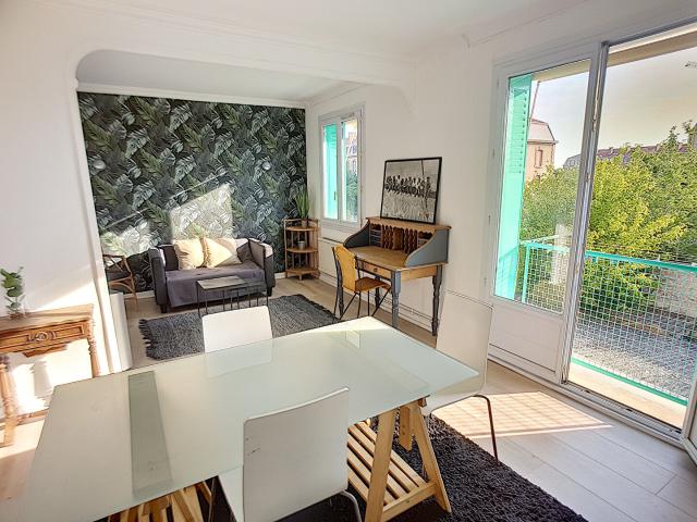 T3 meublé de 63 m² avec balcon Quartier Arts et Métiers / Torse Aix en Provence