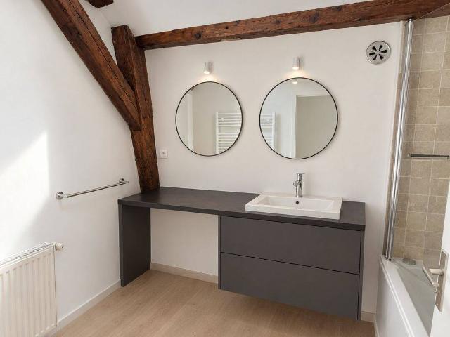 T3 meublé entièrement rénové 80m2