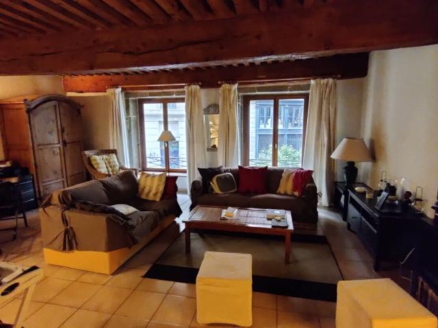 T3_MEUBLE_HOTELDEVILLE