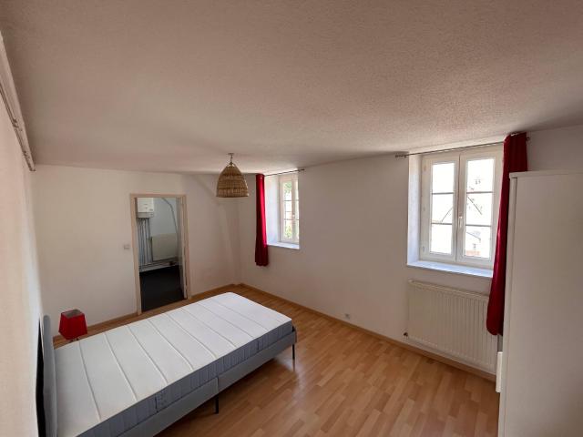 T3 meublé lumineux de 73 m² – Boulevard de Courtais
