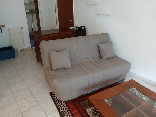 T3 MEUBLÉ, REZ DE JARDIN DANS RESIDENCE CALME