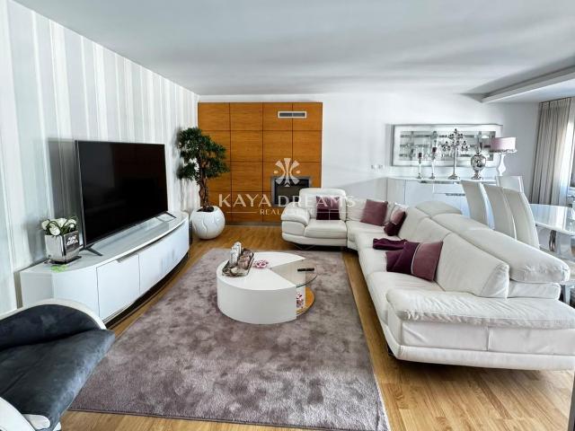 T3 mobilado com suite e box no Jardim da Amoreira, Ramada