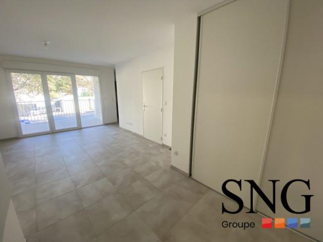 T3 NEUF AVEC LOGGIA + PARKINGS
