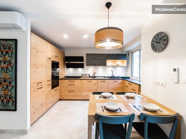 T3 neuf, clim, bord de mer, garage