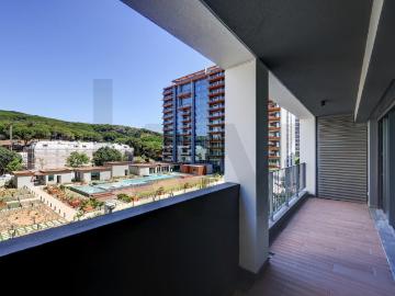 T3 New | Terrace | View Monsanto | Swimming pool, gym, 2 spaces. Garage | Algés Miraflores