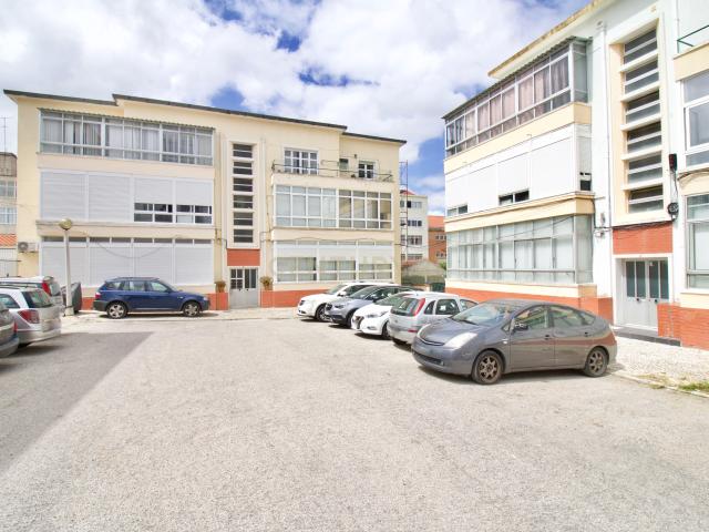 T3 NO CENTRO DE ALMADA