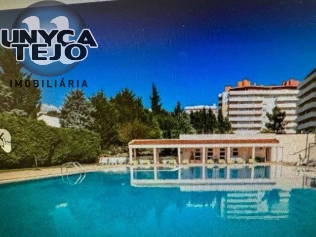 T3 no condomínio privado Jardins de Santiago O Farol Setúbal