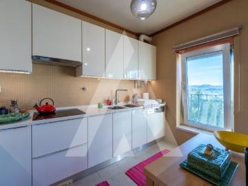Apartamento à venda em Carnide, Lisboa - Cozinha equipada