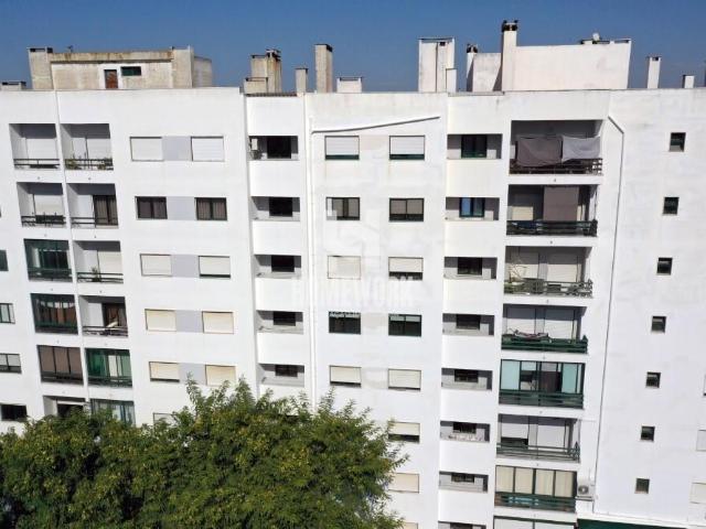 T3 nos Fidalguinhos, Barreiro | 162 m², parqueamento e arrecadação