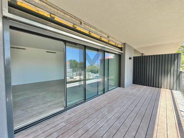T3 novo a estrear, no Green Plaza Carcavelos 142m² Carcavelos e Parede