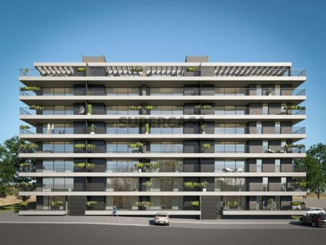 T3 Novo com Varanda de 30m² em Lamaçães, Braga