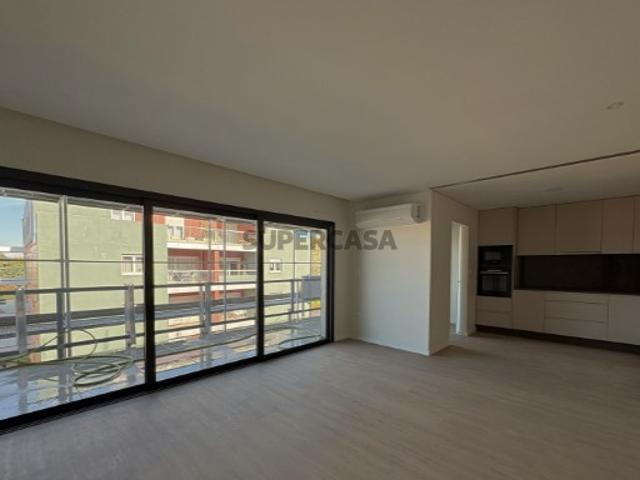 T3 Novo com Excelentes Acabamentos | Vila Nova de Gaia
