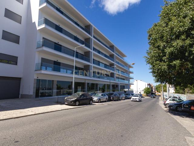 T3 NOVO em fase final de construção | Iria Rio Residence — Santa Iria de Azoia