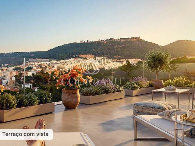T3 Novo em Sesimbra Vista Mar e Piscina Infinity | Habitação ou Investimento