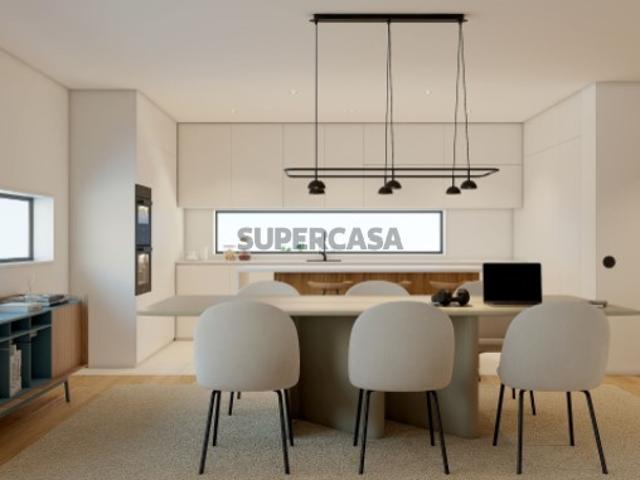 T3 Novo 163 m² com Varanda e Garagem para 2 Viaturas | Antas | Exposição Sul | Junto ao Alameda Shopping e Metro do Dragão