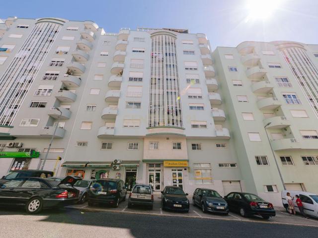 T3 para arrendamento Situado na Avenida da Liberdade| Ramada