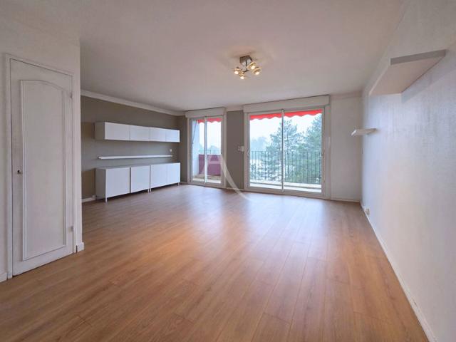 T3 PAU Secteur Facultés Appartement modulable avec vue Pyrénées