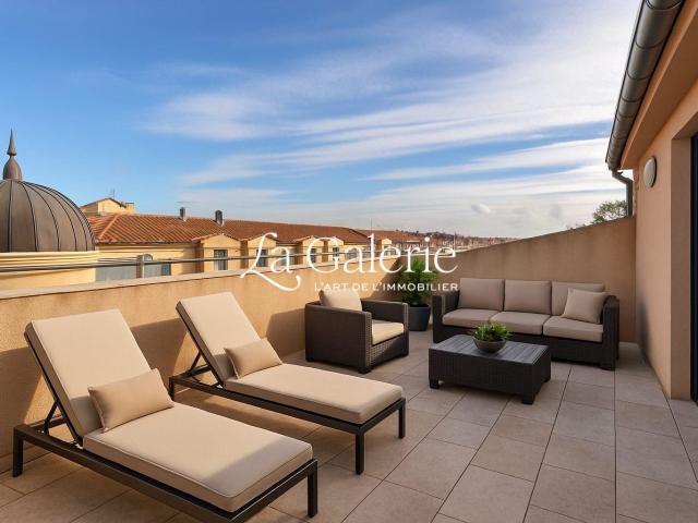 T3 plein coeur de ville avec tropézienne 73m² Hyères