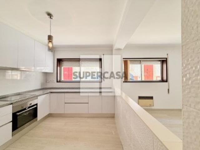 T3 Remodelado no Centro da Figueira