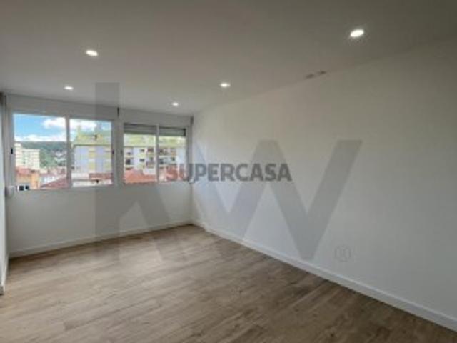 T3 Remodelado Odivelas Oferta da Escritura