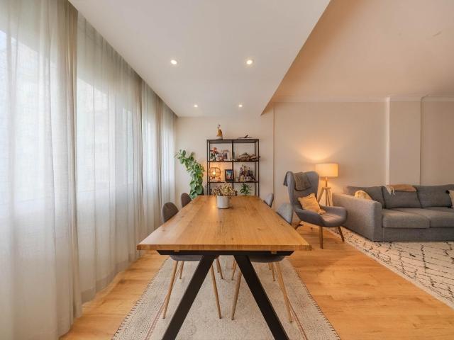 T3 remodelado com varandas no centro de Cacilhas 97m² Almada, Cova da Piedade, Pragal e Cacilhas