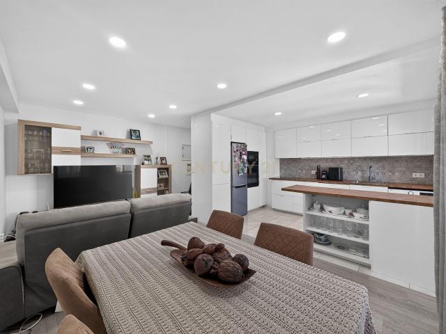 T3 Remodelado com parqueamento em Odivelas