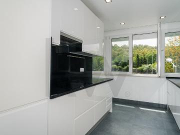 T3 Remodelado Em Benfica | Vista Monsanto | Pronto A Habitar 93m² Benfica