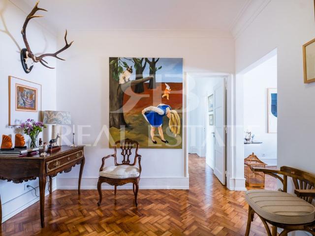 T3 com 1 Suite + Pátio comum e alguma Vista Rio | Restelo. 135m² Belém