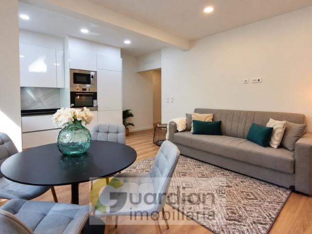 T3 Renovado com 2 Varandas | 2 Frentes | Benfica | 599.900 €
