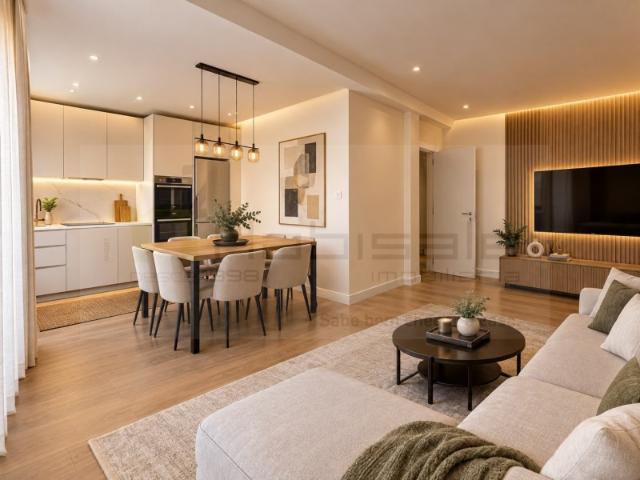 T3 Renovado com Suite | Excelente Localização | Amadora